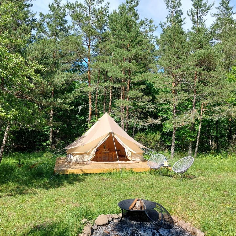 Luxury tent Jaagu Metsatelk *