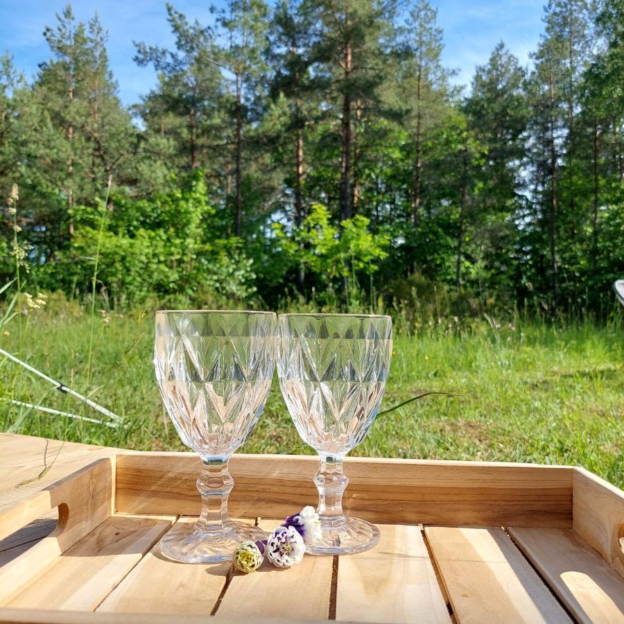 Jaagu Metsatelk Luxury tent Suuremoisa (Saaremaa)